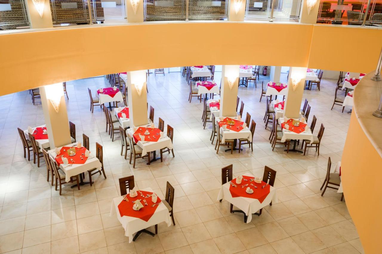 Coral Sun Beach (Adults Only) Safaga Buitenkant foto