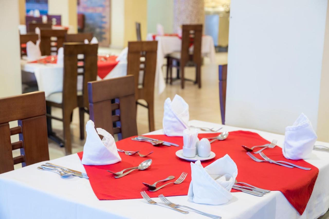 Coral Sun Beach (Adults Only) Safaga Buitenkant foto