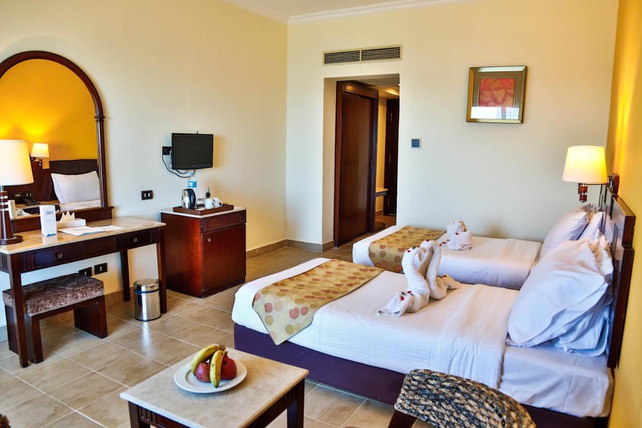 Coral Sun Beach (Adults Only) Safaga Buitenkant foto